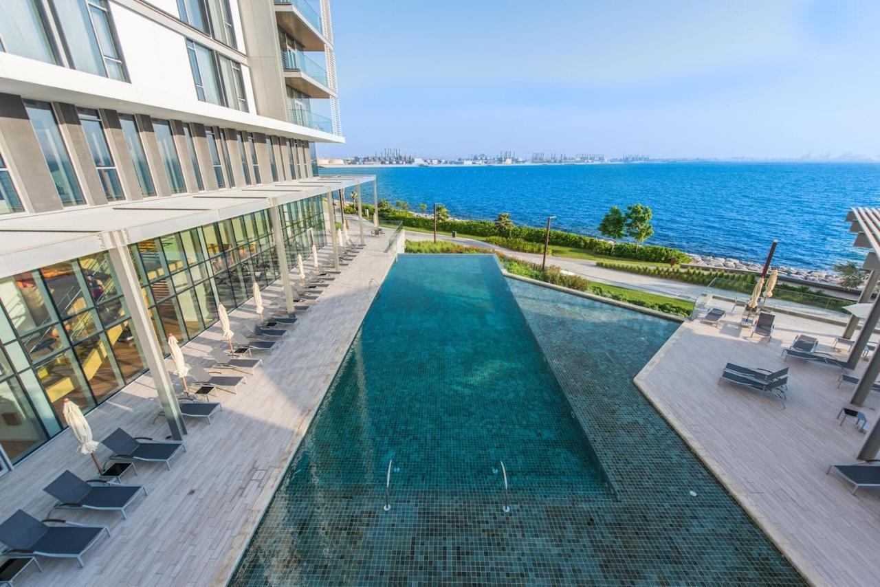 Luxe 3 Bedroom Oceanfront Apartment In The Heart Of Bluewaters Island Дубай Екстер'єр фото