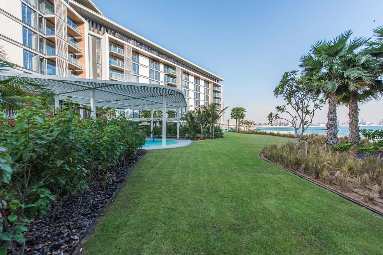 Luxe 3 Bedroom Oceanfront Apartment In The Heart Of Bluewaters Island Дубай Екстер'єр фото